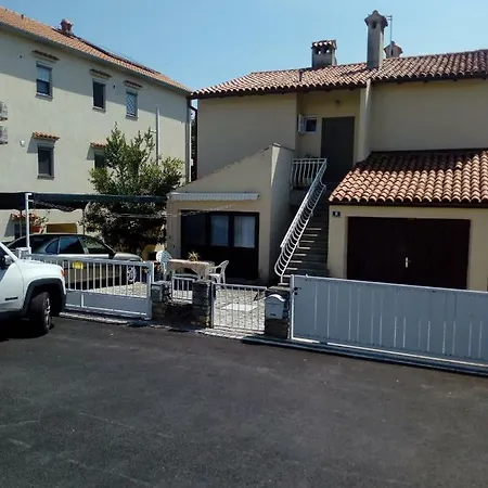 Prenc App Apartment